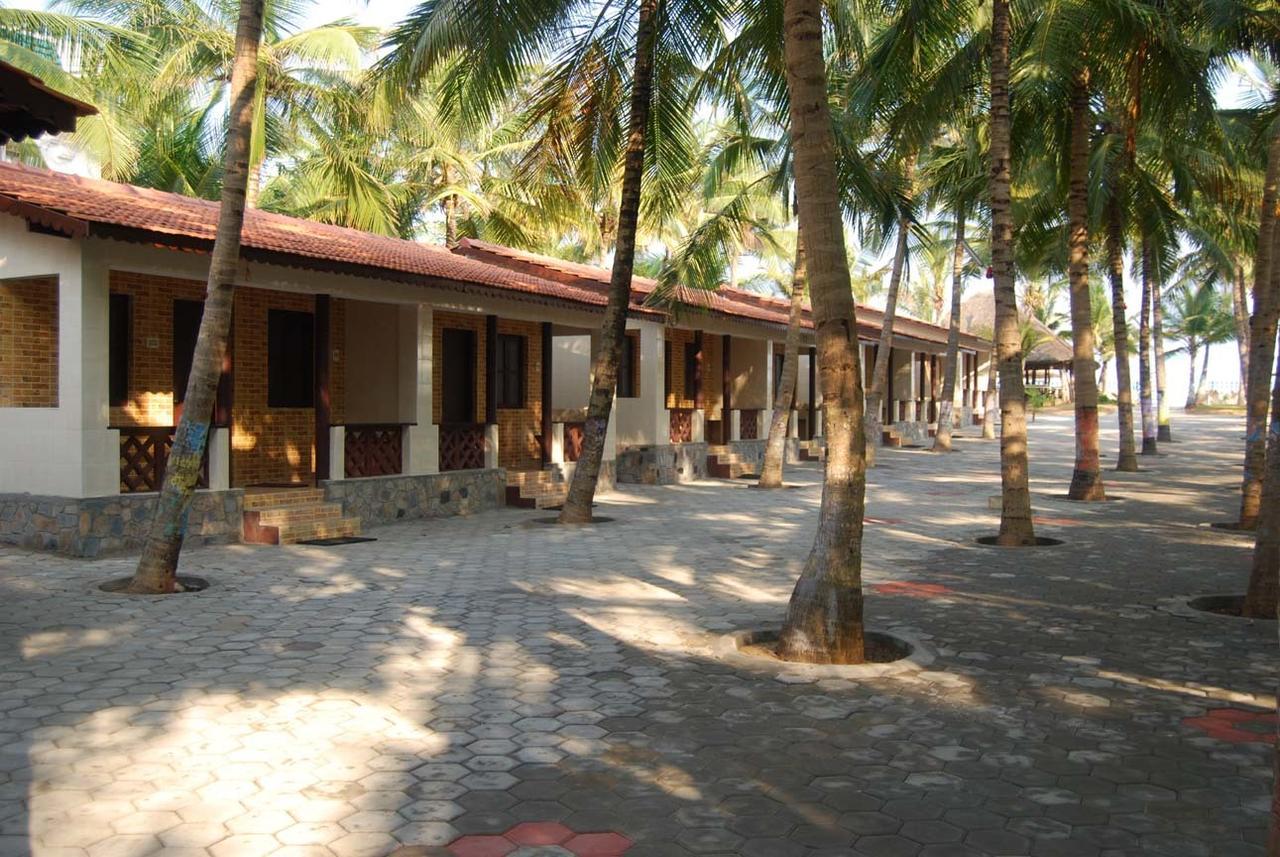 Bluebay Beach Resort Махабалипурам Экстерьер фото